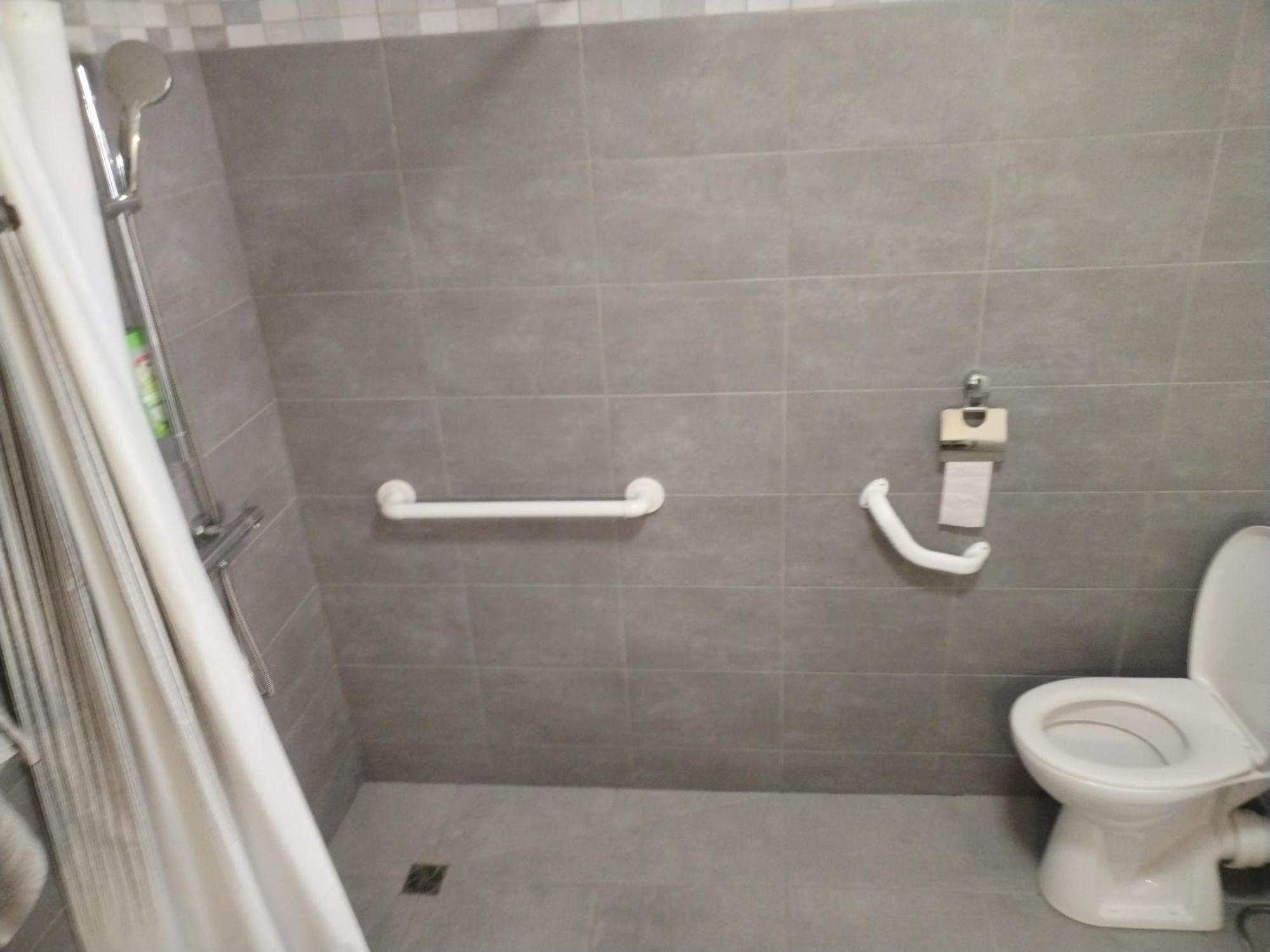 Magistic Handi Perpignan Ngoại thất bức ảnh